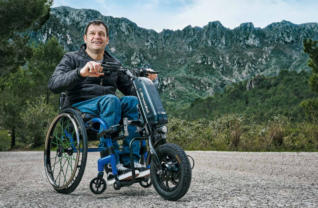 Mobilità nella vita quotidiana con una malattia progressiva - La FSCMA – la tua consulente e fornitrice indipendente di mezzi ausiliari in Svizzera 4